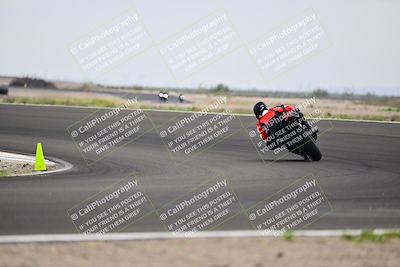 media/Apr-18-2025-TrackDaz (Fri) [[45f5874c44]]/C Group/Session 2 (Turn 10)/